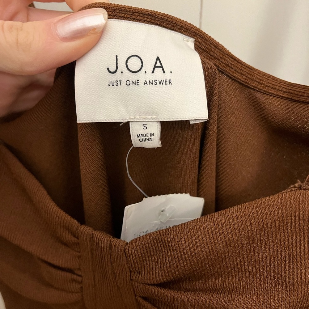J.O.A. Side Ruched Body-Con Dress - Picture 4 of 4